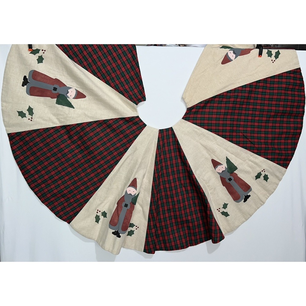 Alice's Country Cottage 42" Christmas Tree Skirt - Rustic Santa, Plaid, Cream